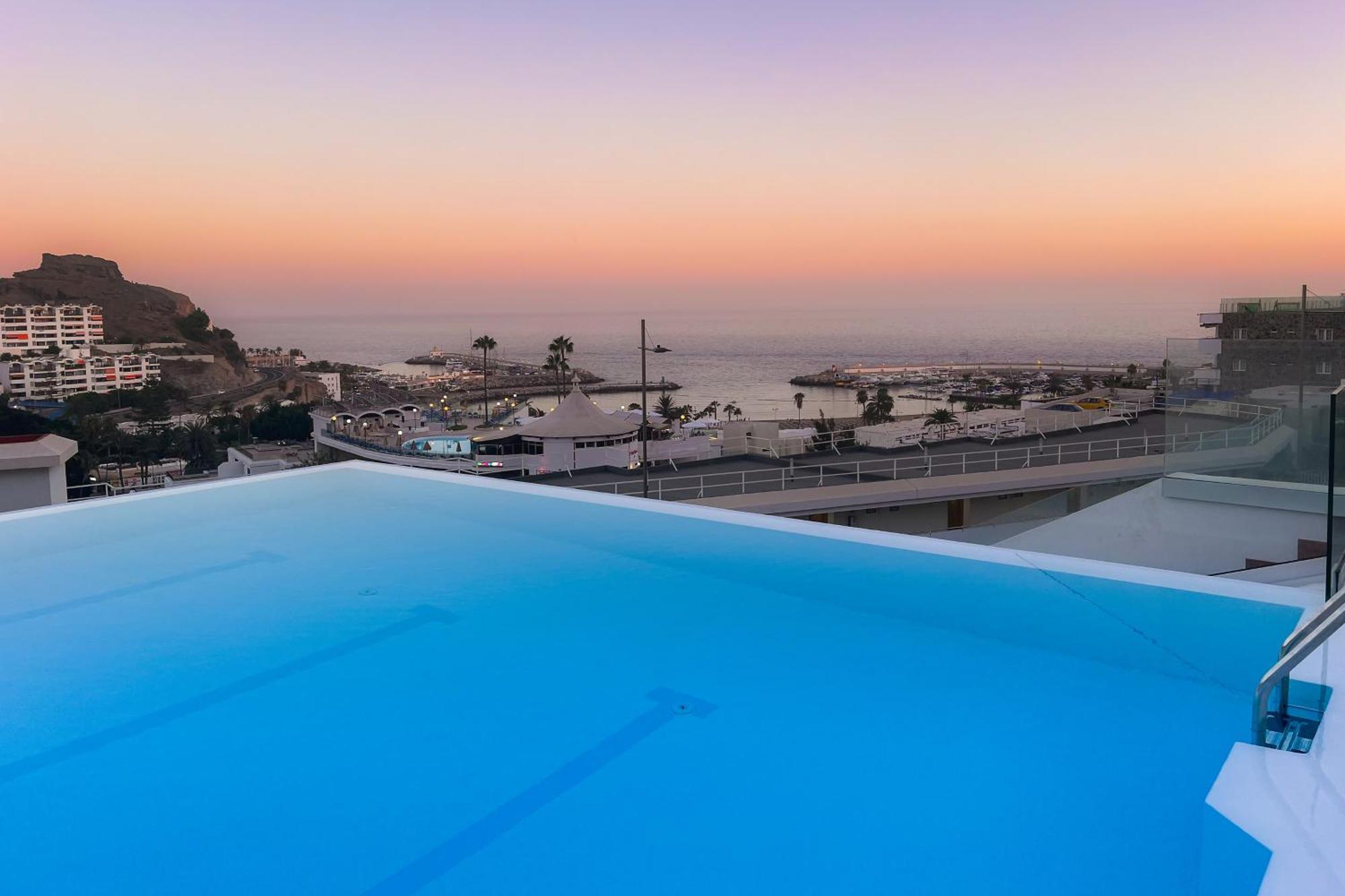 Piscina Infinita Paraiso Puerto Rico 푸에르토리코 외부 사진